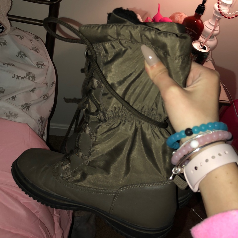 Coach snow boots